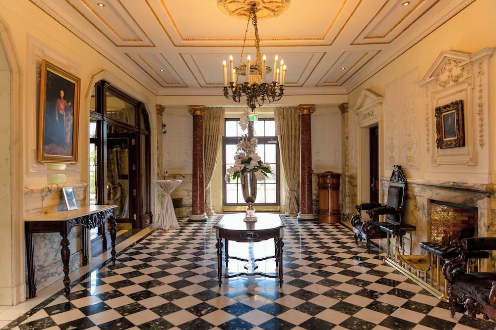 St. Helen's Hotel 2