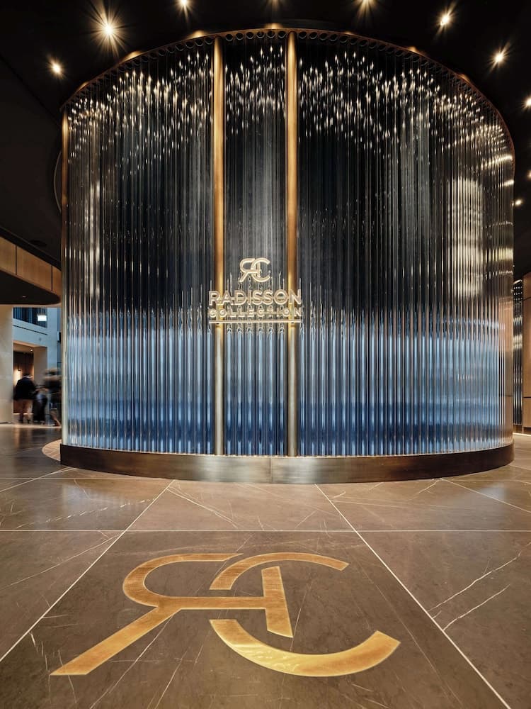 Radisson Collection Hotel, Berlin 5