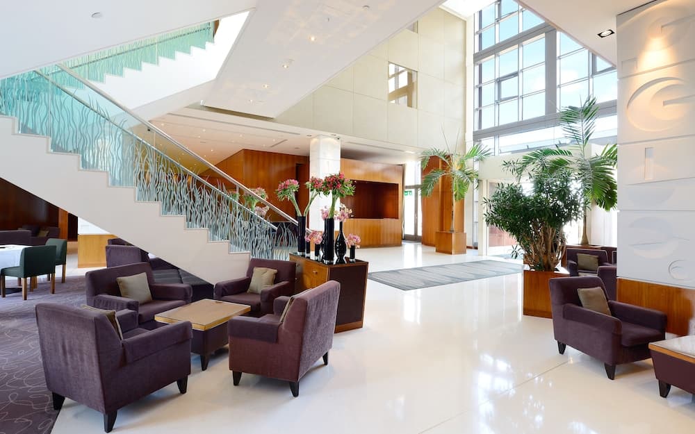 Canary Riverside Plaza Hotel 4