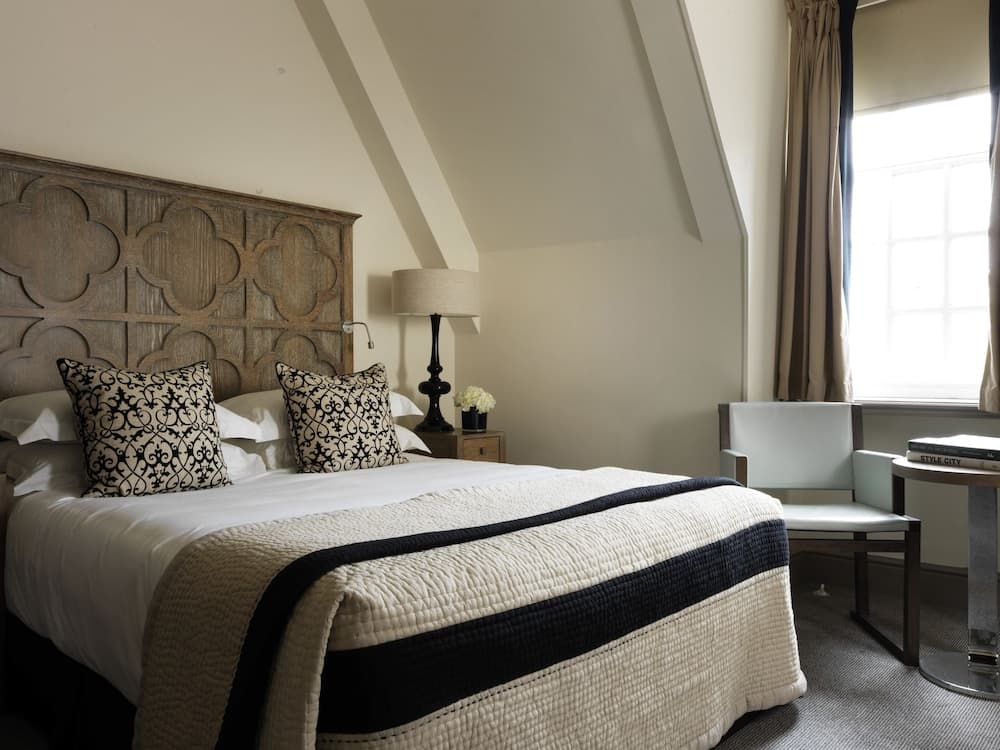 The Bloomsbury 3