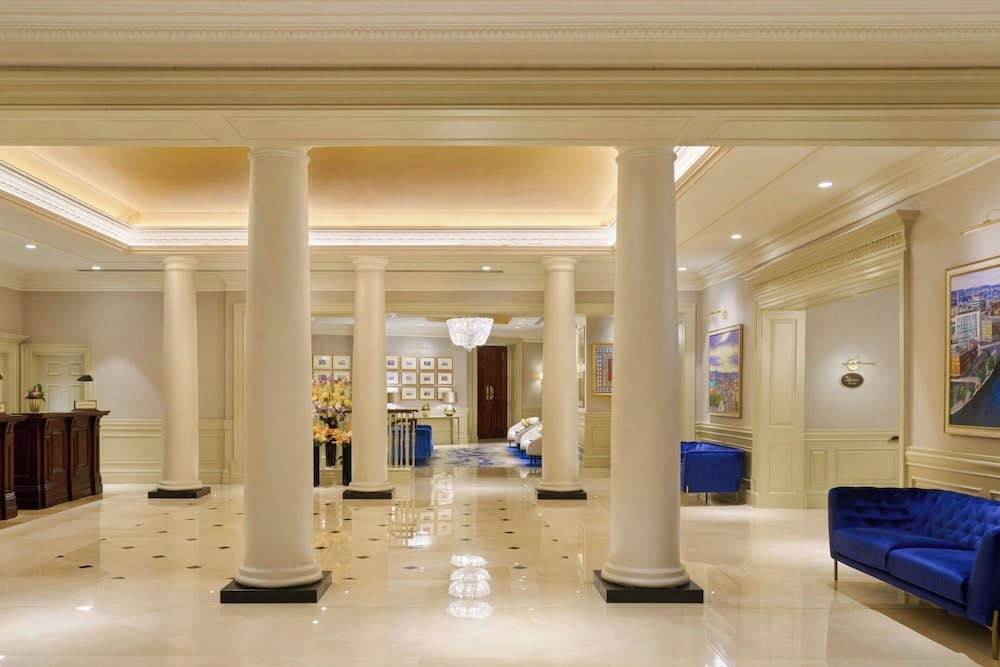 The College Green Hotel Dublin, Autograph Collection 2