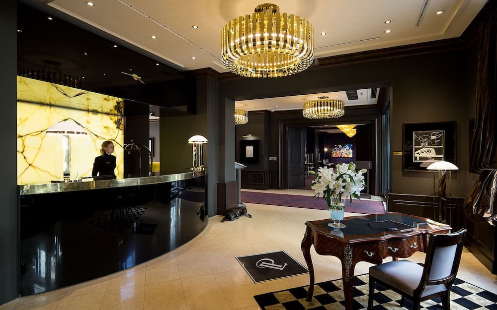 Le Palais Art Hotel Prague 5