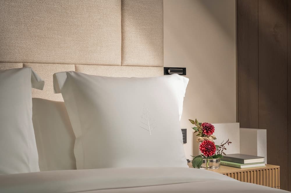 Four Seasons Hotel Osaka