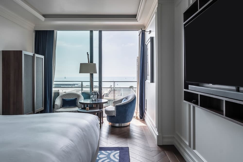 Sofitel Barcelona Skipper 5