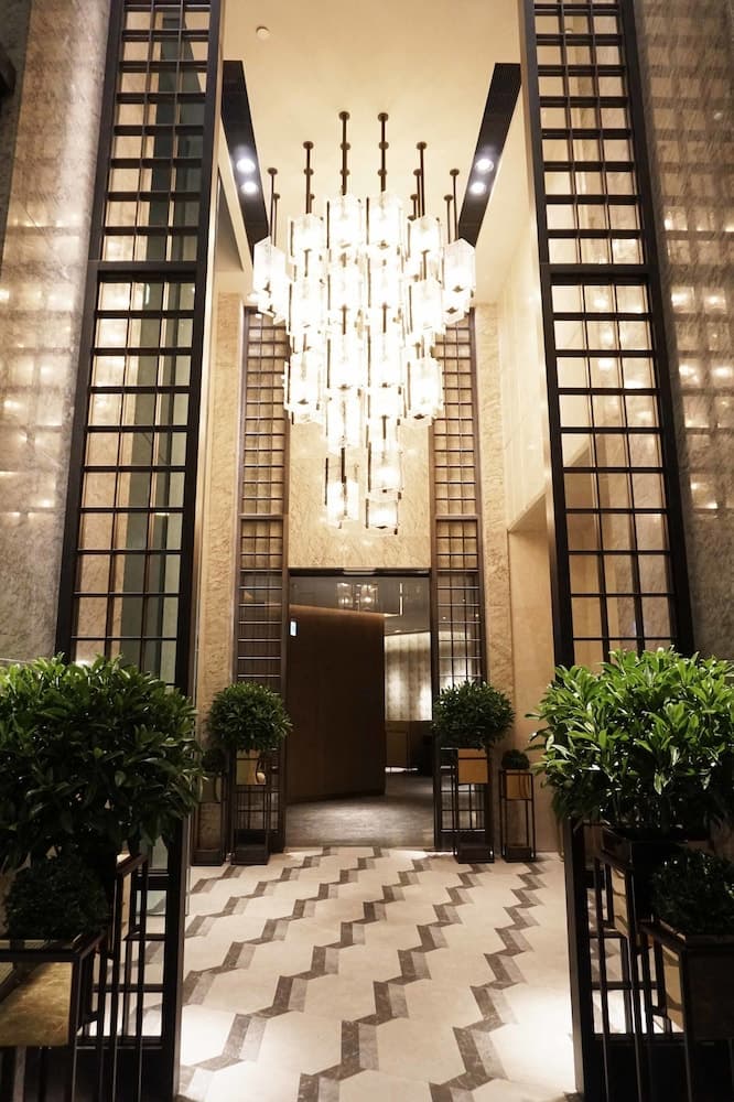 Hyatt Centric Victoria Harbour Hong Kong 3