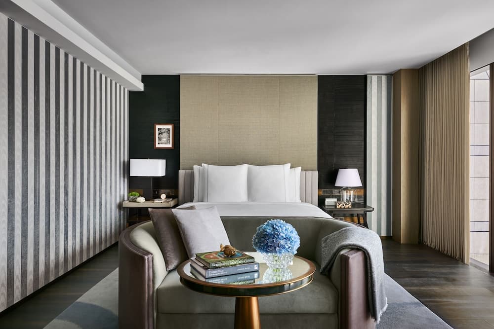 Rosewood Bangkok 4