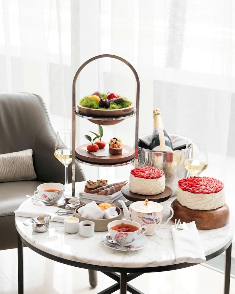Shangri-La Toronto 3