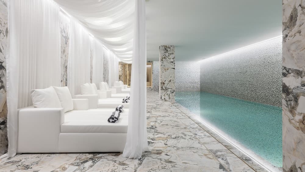 Wine & Books Porto Hotel - Small Luxury Hotels of the World