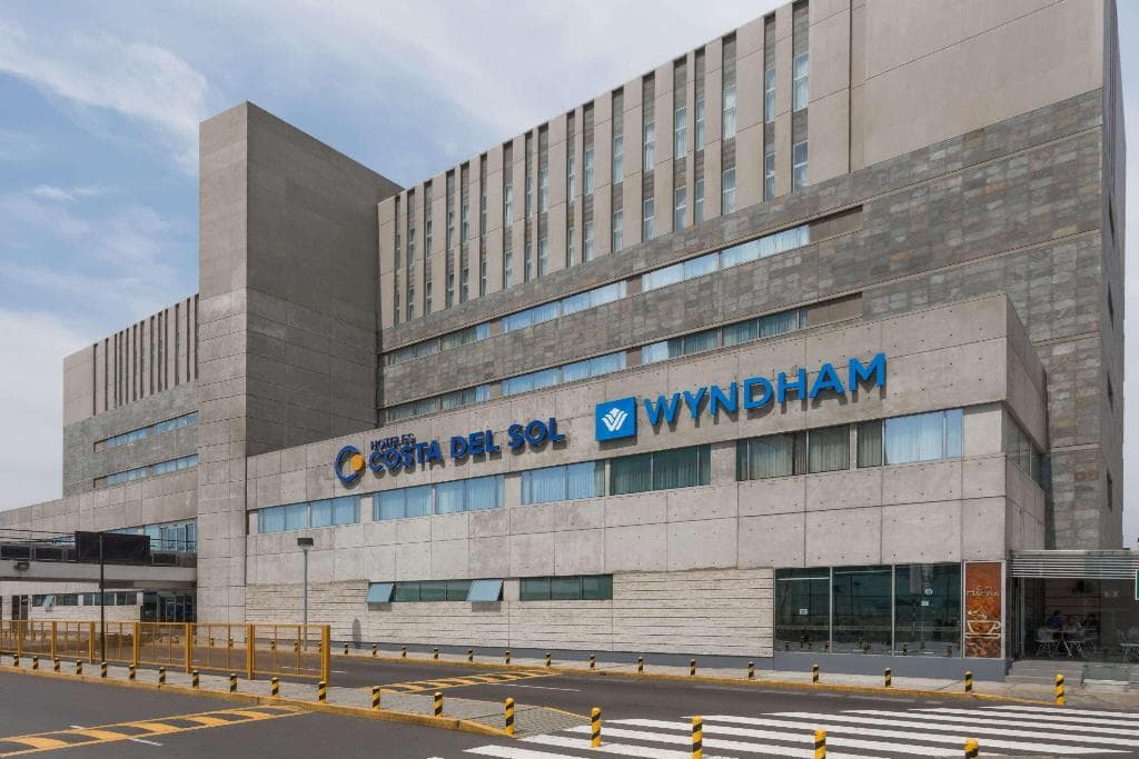 Wyndham Costa del Sol Lima Airport 1